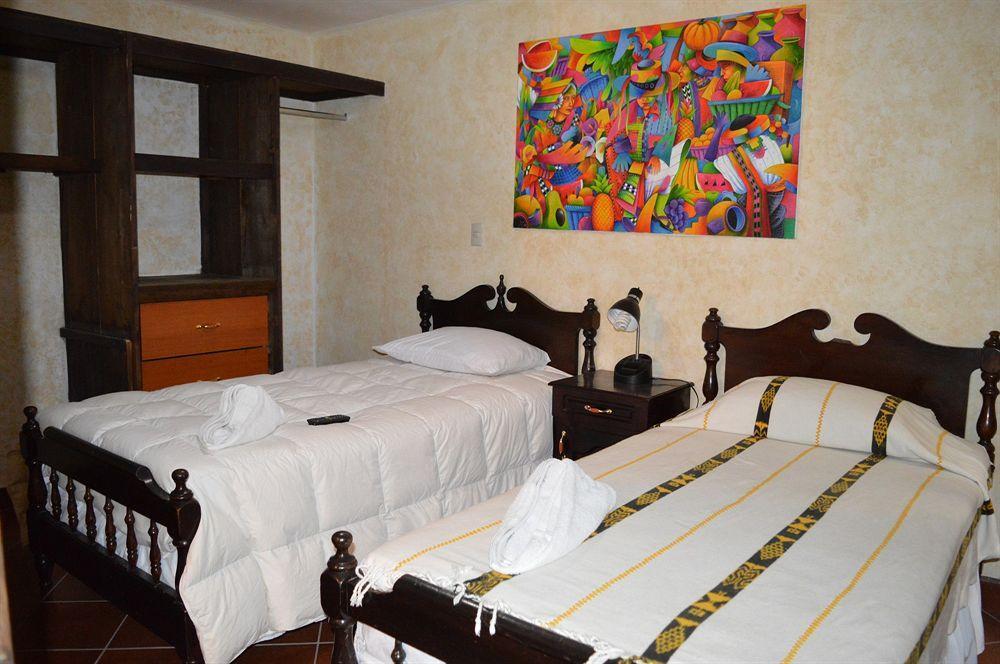 Hotel Y Galeria Uxlabil Antigua Eksteriør bilde