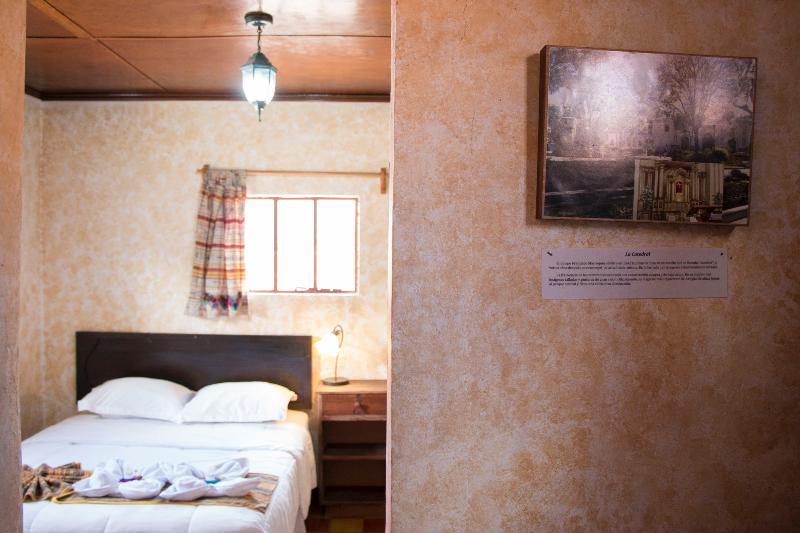 Hotel Y Galeria Uxlabil Antigua Eksteriør bilde