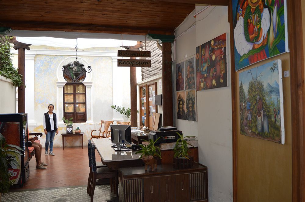 Hotel Y Galeria Uxlabil Antigua Eksteriør bilde