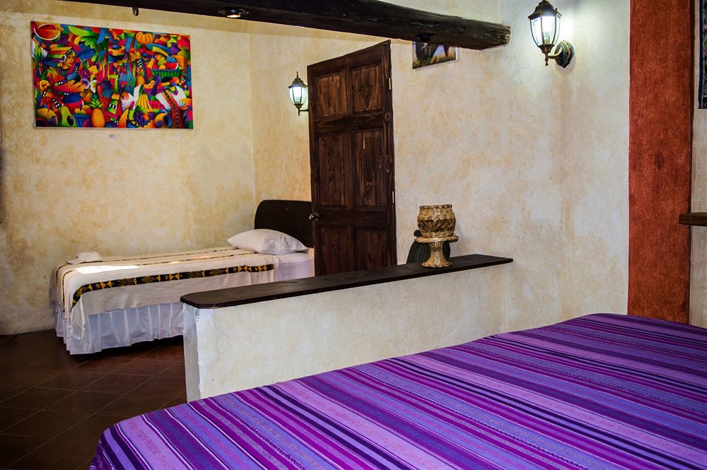 Hotel Y Galeria Uxlabil Antigua Eksteriør bilde