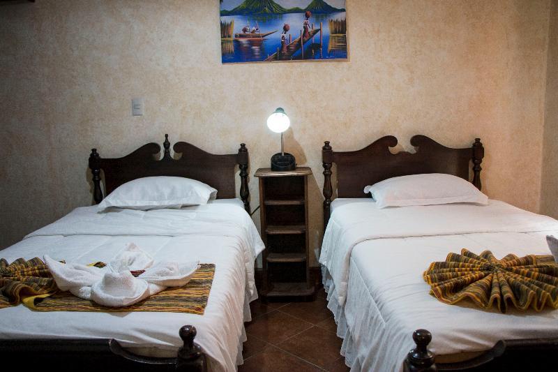 Hotel Y Galeria Uxlabil Antigua Eksteriør bilde