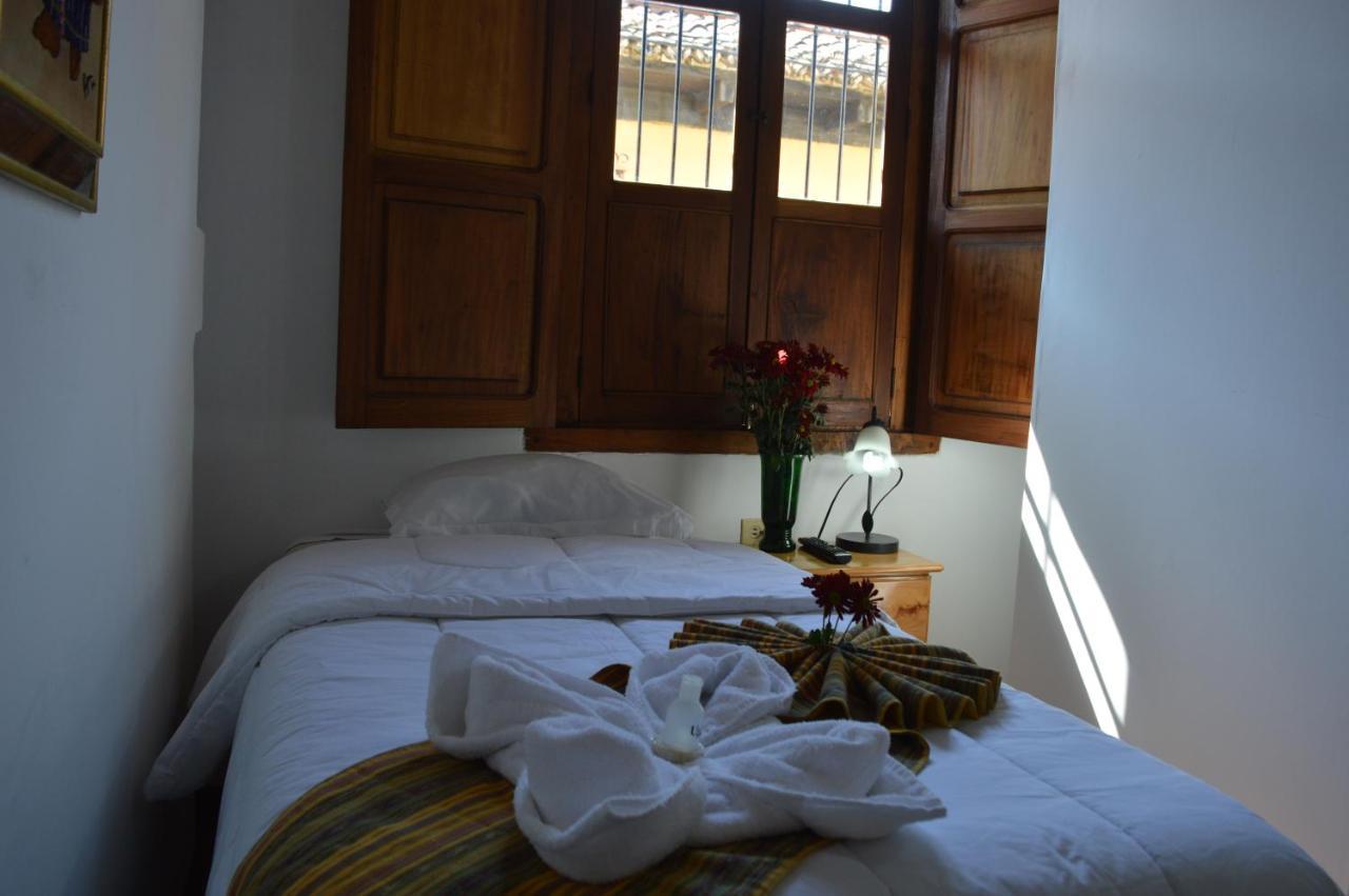 Hotel Y Galeria Uxlabil Antigua Eksteriør bilde